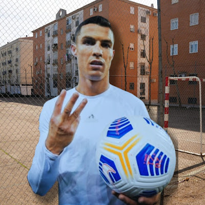 El Que Trae La Bola