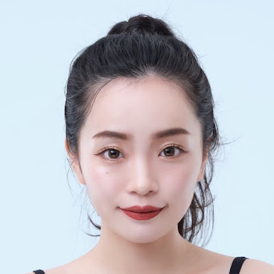 Facial cosmetic surgery-grade makeup , Miyu.