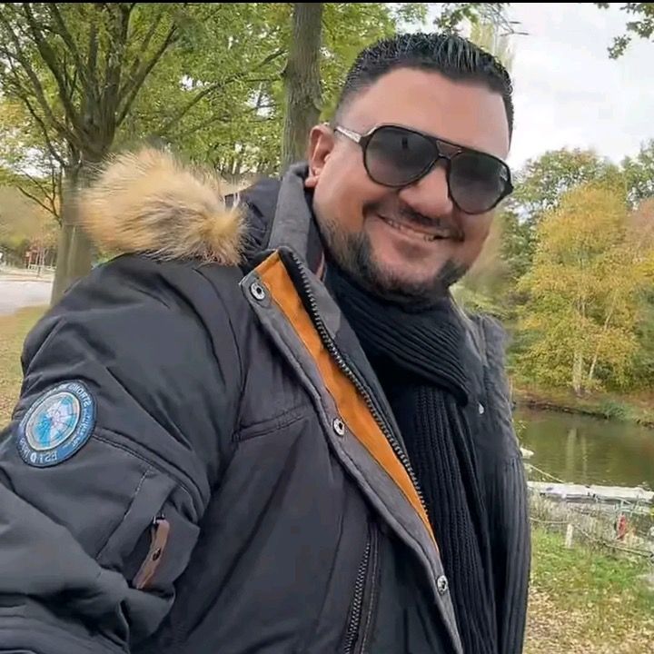 💎𝑯𝑨𝑴𝑨𝑫𝑨𝑯𝑼𝑺𝑺𝑬𝑰𝑵