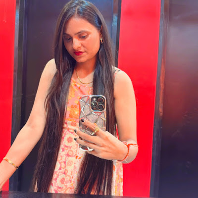 Harshita Rai (Radha Rani) Up 54