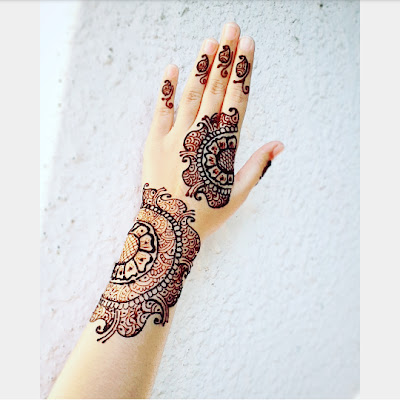 Henna by Farheen