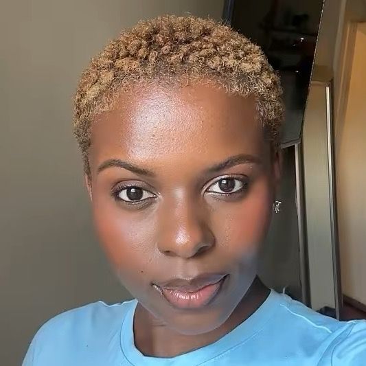 JeanMcQueenn