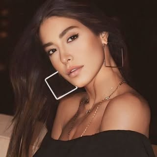 Jennyfer Azar  جنيفر عازار