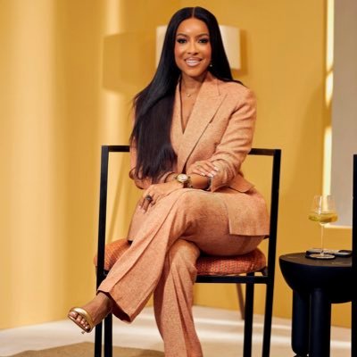 JOSELYN DUMAS