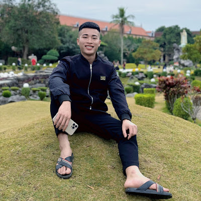 Lan Ngọng Vlogs