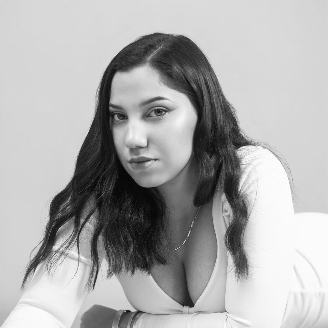 Laura 🩵