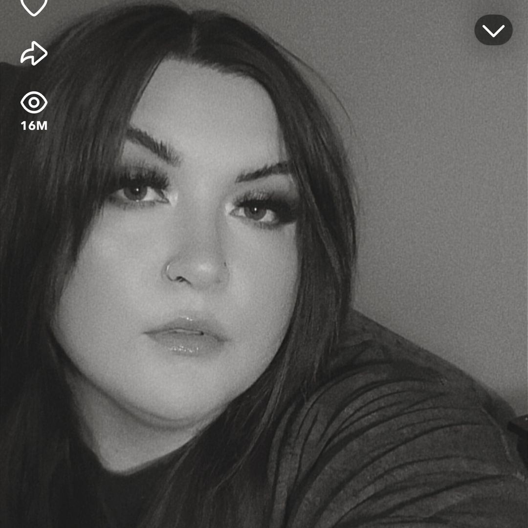 Mandi Kay | Tea & Terror ☕️