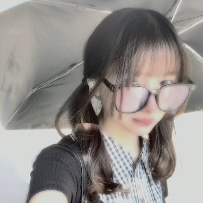 百瀬まりな