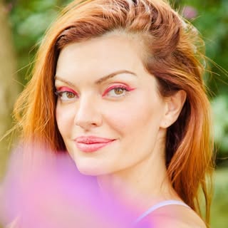 Mayana Neiva | Atriz, cantora e criadora de caminhos