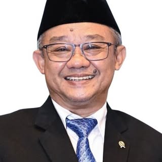 Menteri Pendidikan Dasar dan Menengah