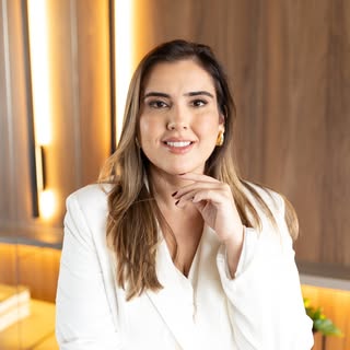 Michelle Jota | Nutri especialista em Endometriose e Adenomiose