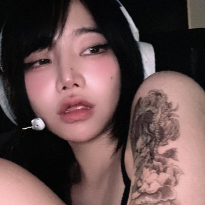 🍑ℍ𝔸ℕ𝔼𝕌Lแอคล้อคปักหมุดคับ