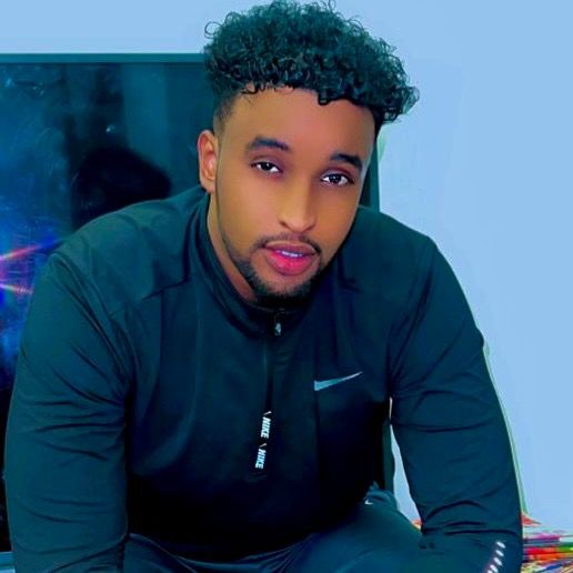 Clnasir hirsi😎
