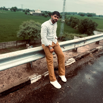 Naveen Vichaar