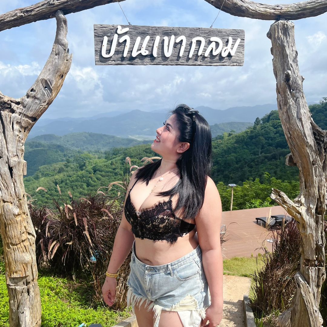 Dina…Shop👙👜👠