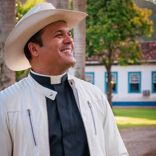 Padre Alessandro Campos