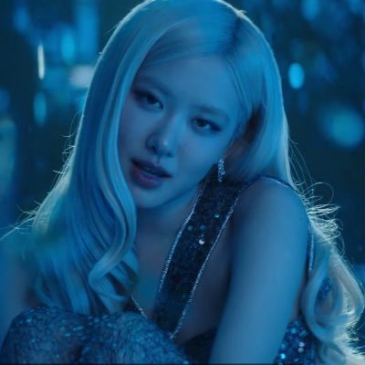 ROSÉ UPDATES¹