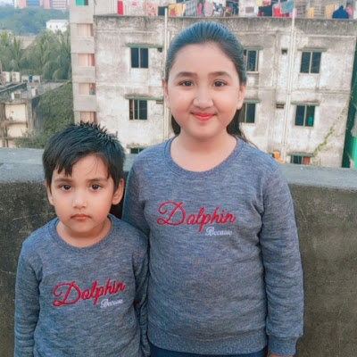Sariya Nispa vlogs