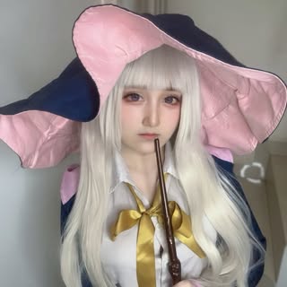 ᗷIᒪᒪᗩ  ᗷᗩᖇᗷIE