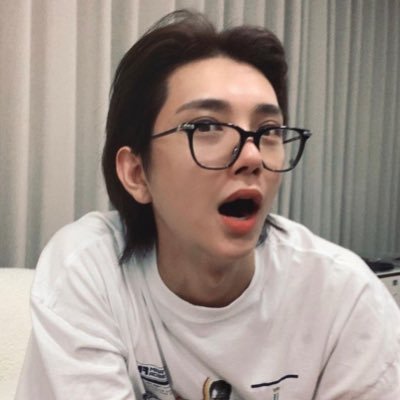 에리◠‿◠♡︎