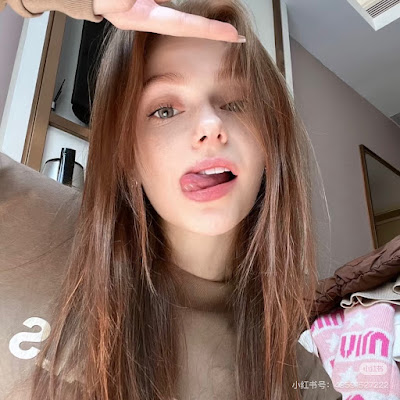 SockParadoxLL