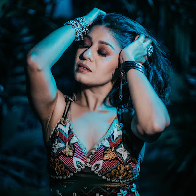 Sunidhi Chauhan Official