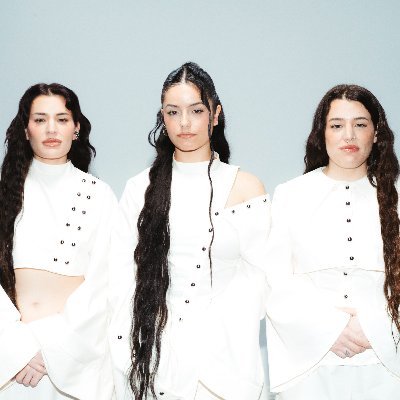 T A N X U G U E I R A S