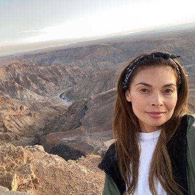 TERA PATRICK 🦥