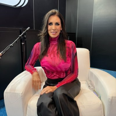 Reagan Foxx ™️