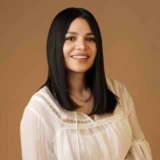 Veruska Gómez - Vekalife