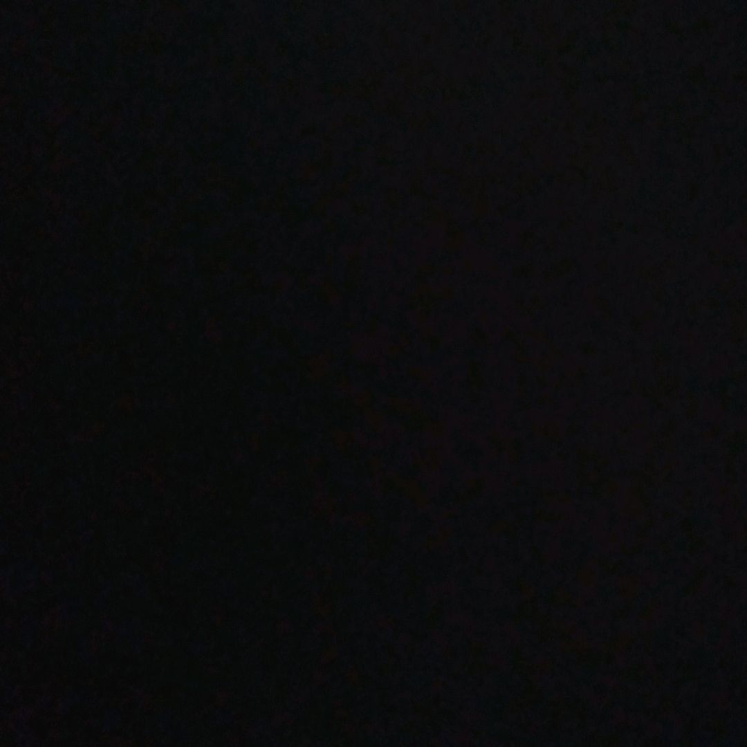 <3