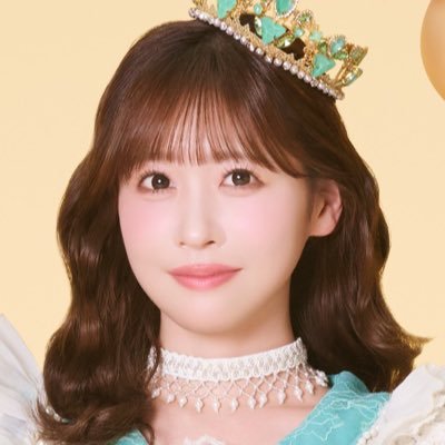 櫻井優衣(FRUITS ZIPPER)