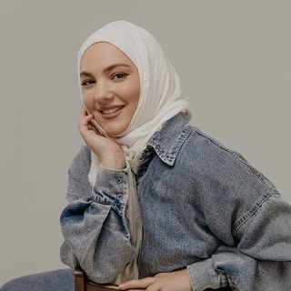 ZUBEYDA SULEIMANOVA