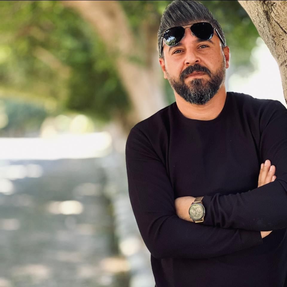 الفنان ايمن العمري✅