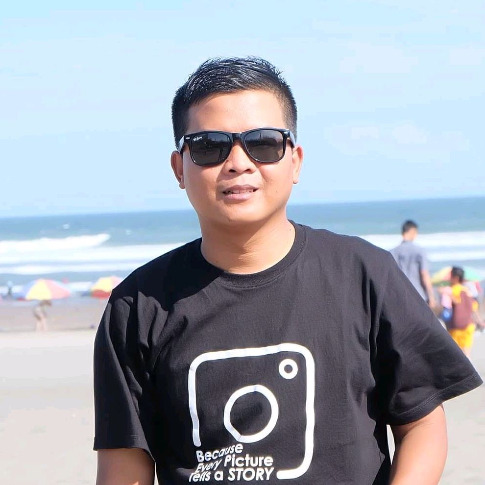 Azis Taufik