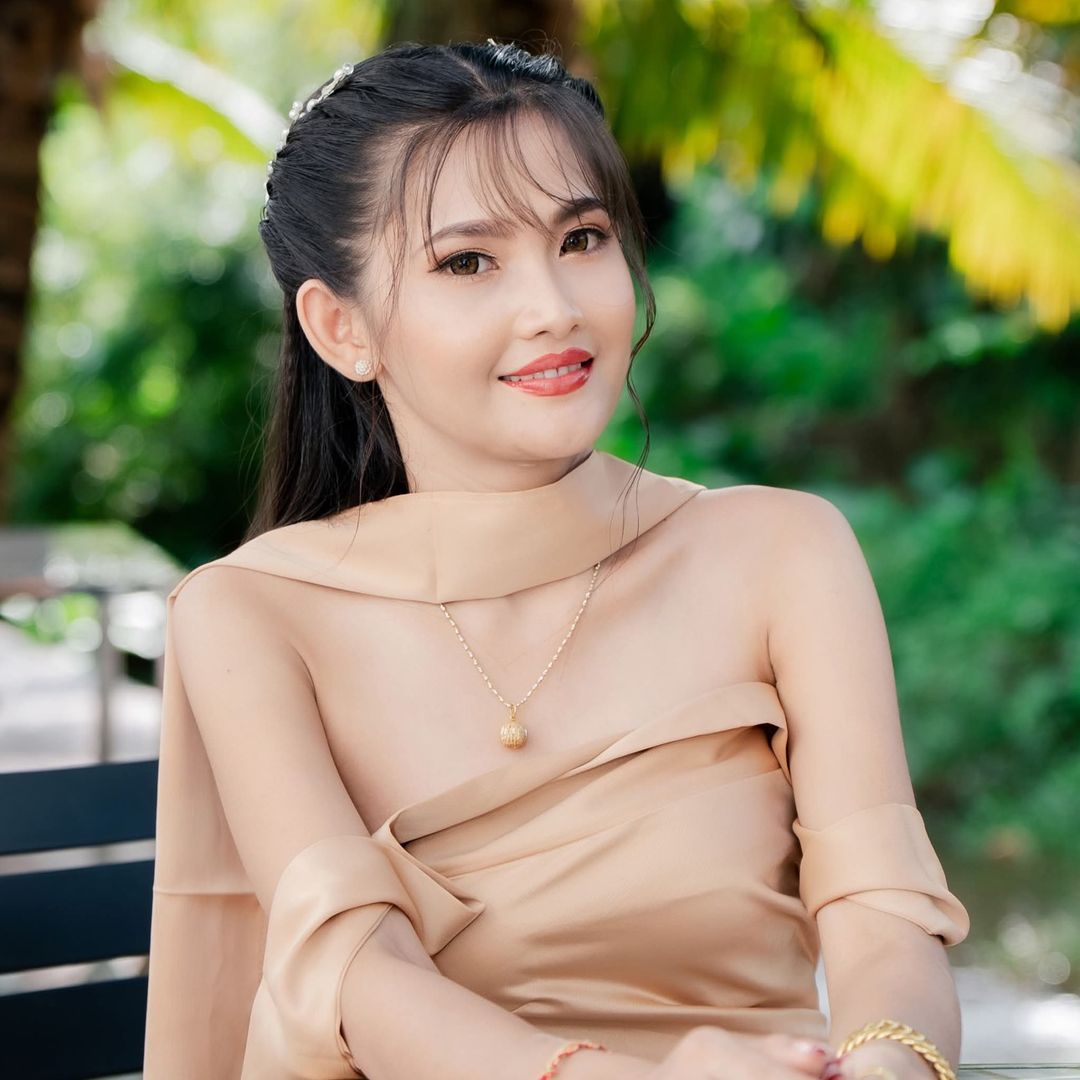 ခ်စ္ ပန္း