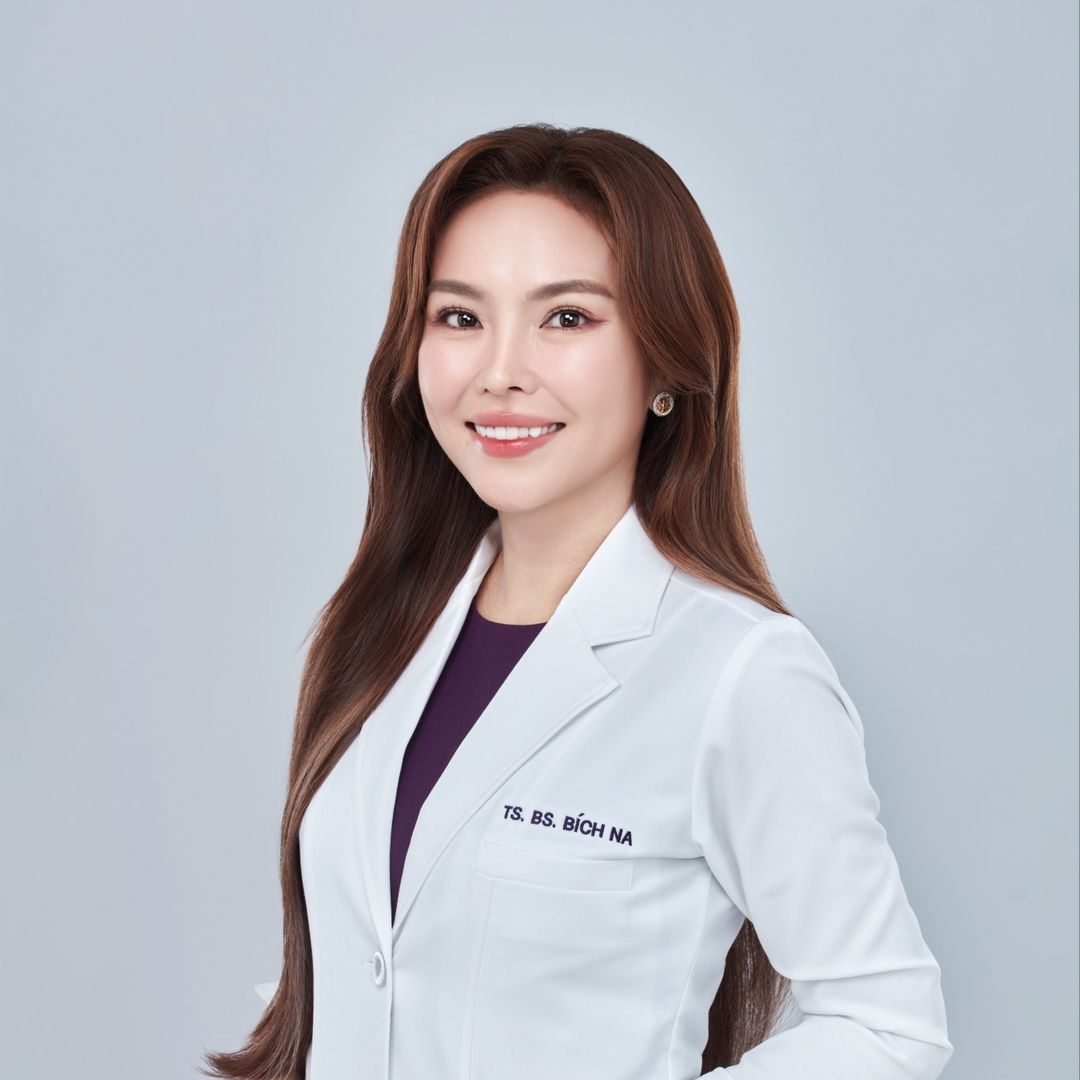 Tiến sĩ Bác sĩ Bích Na