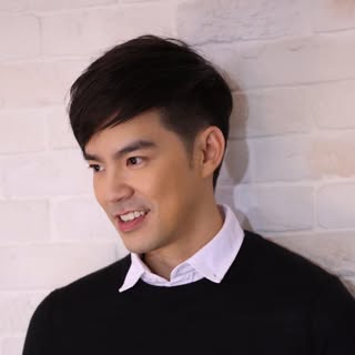 บีม กวี