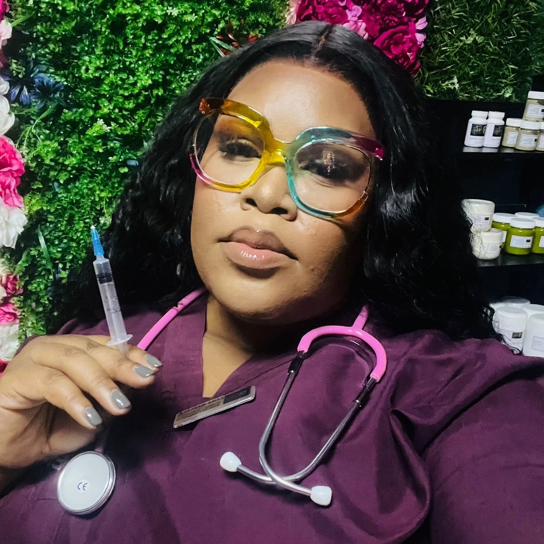 Cosmetologist Skin Specialist