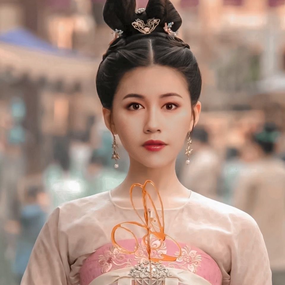 เบญ วรา❀