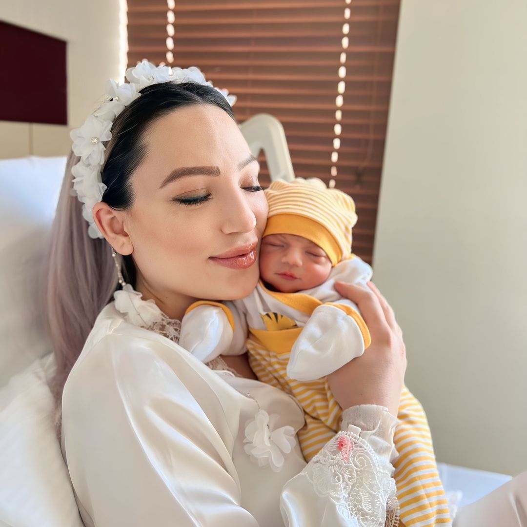 𝐁𝐞𝐭𝐮̈𝐥 ✰ 𝓐ᥫ᭡.