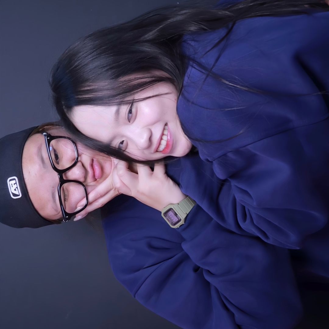 Bi đang buồn 😢
