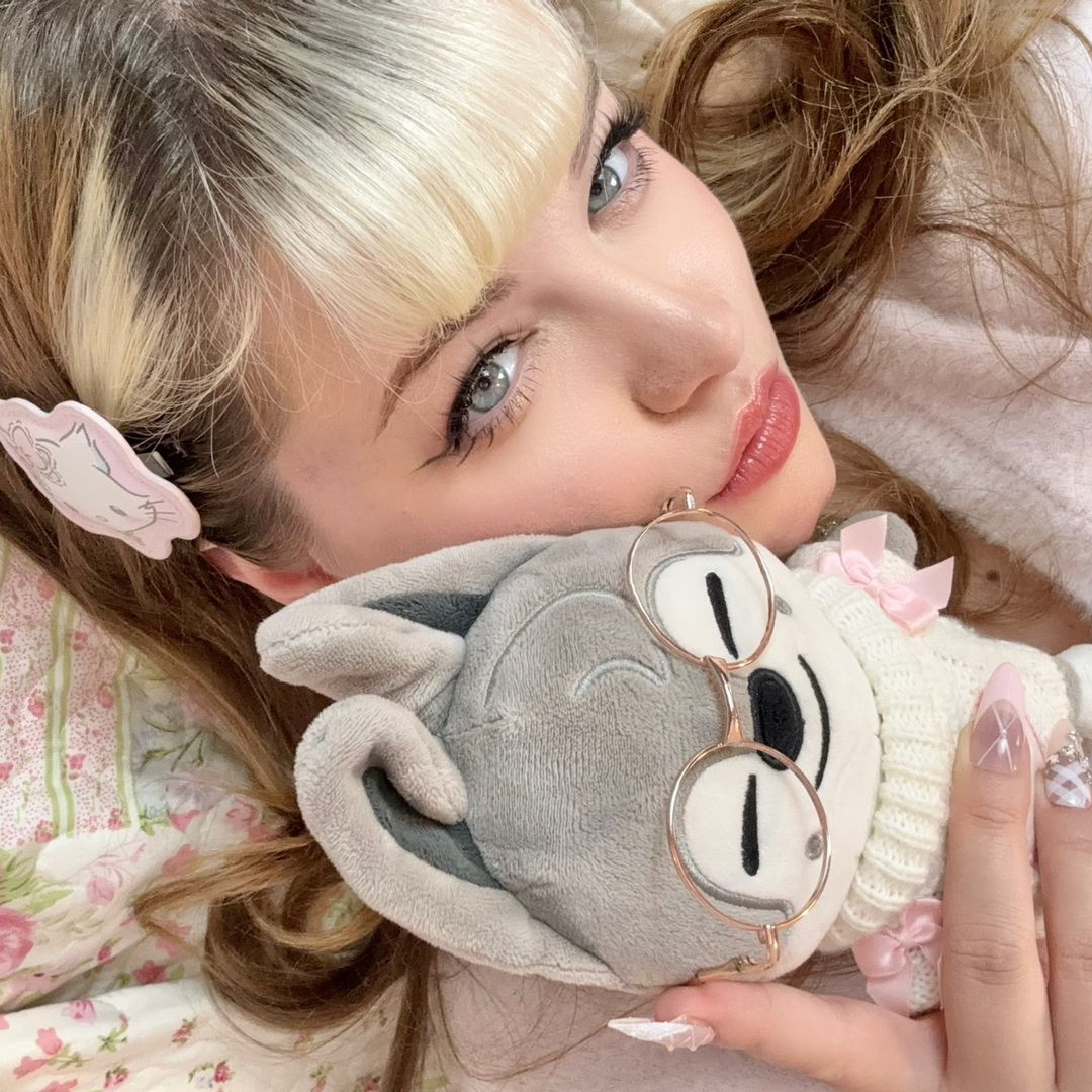 ˚₊‧꒰ა georgie ໒꒱ ‧₊˚