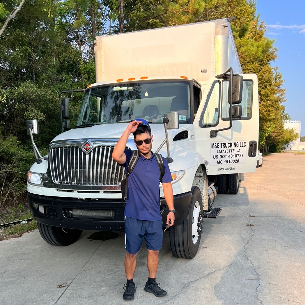 M&E Trucking LLC