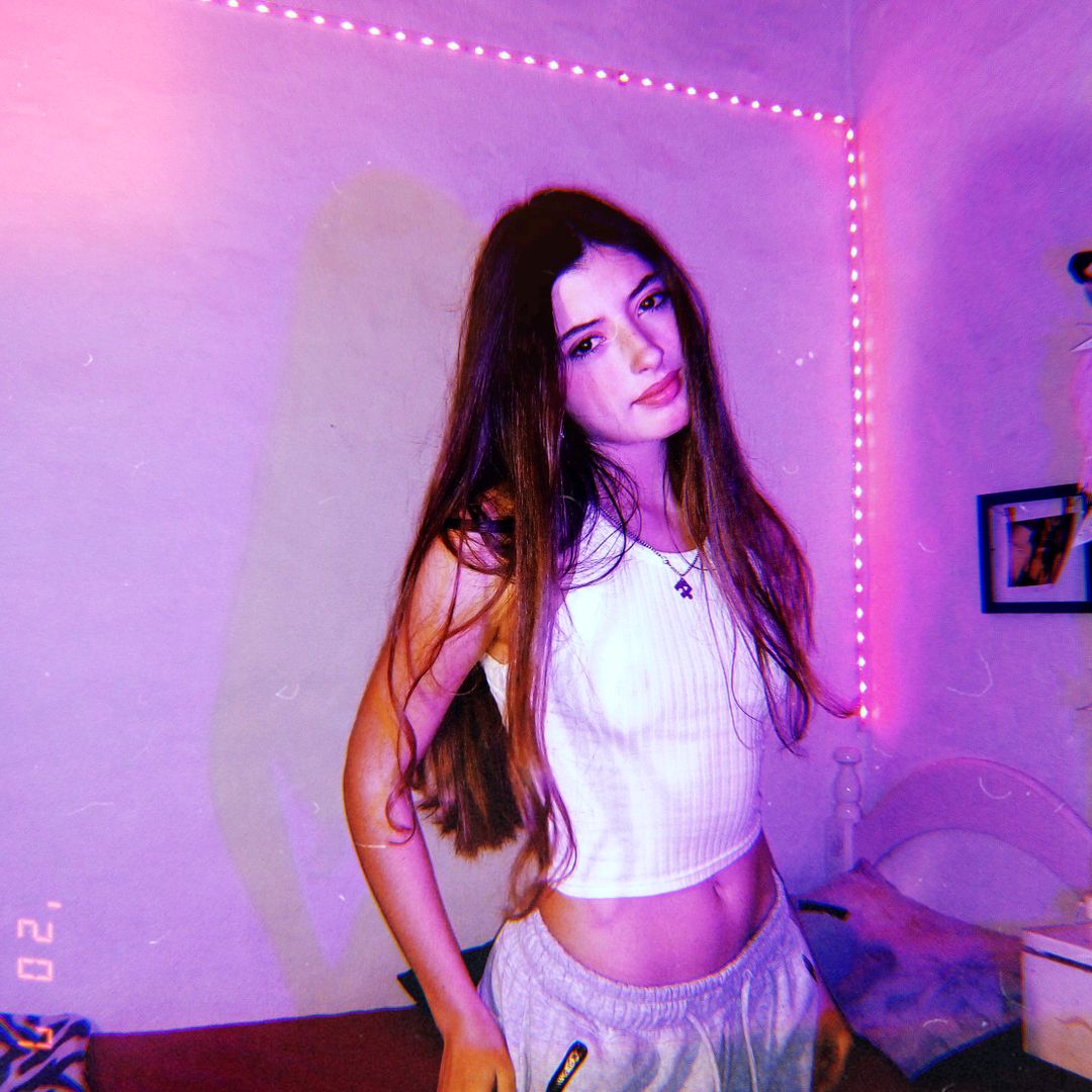 brendavergara_715🔥?