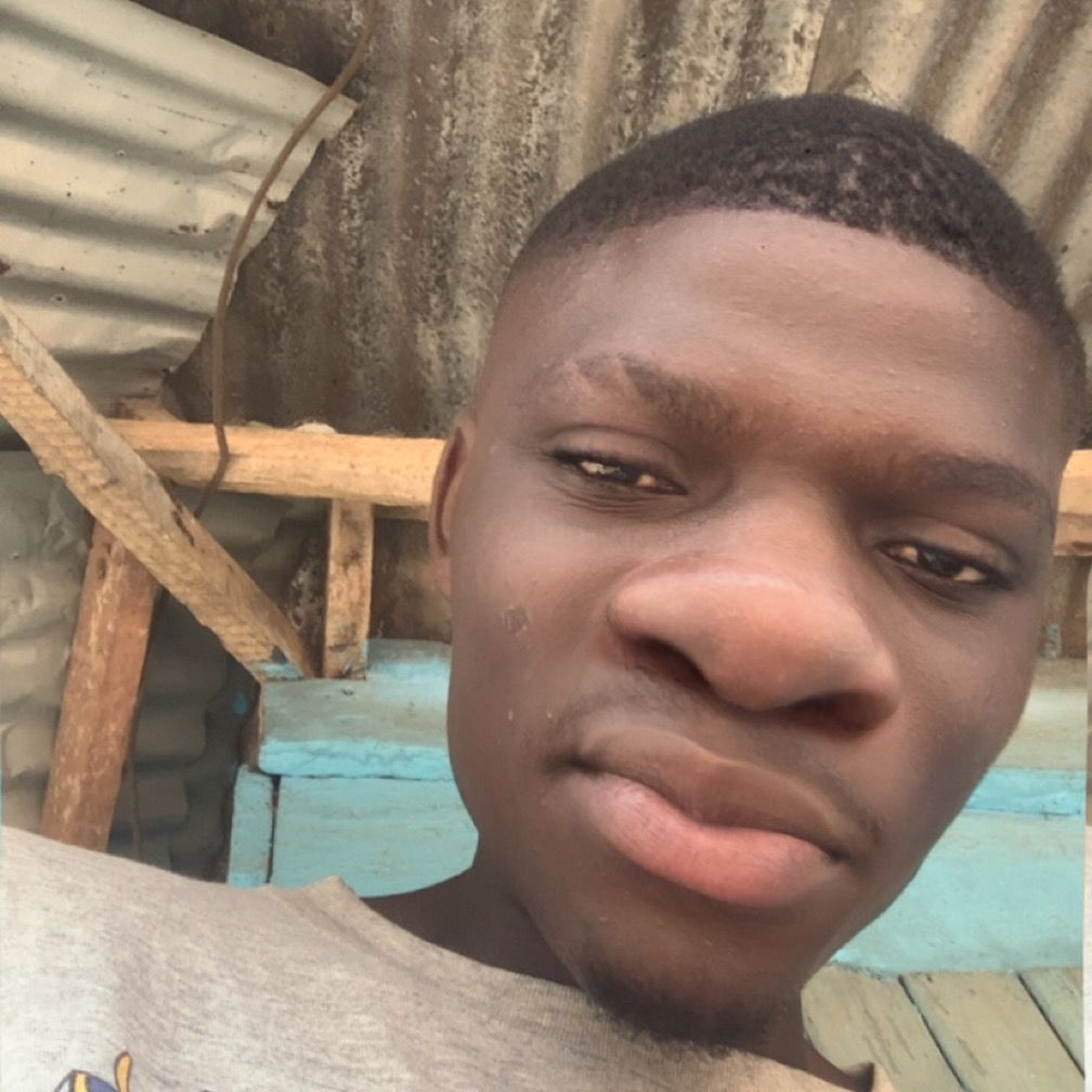 Ultra ⚔️Broly ⚔️💫