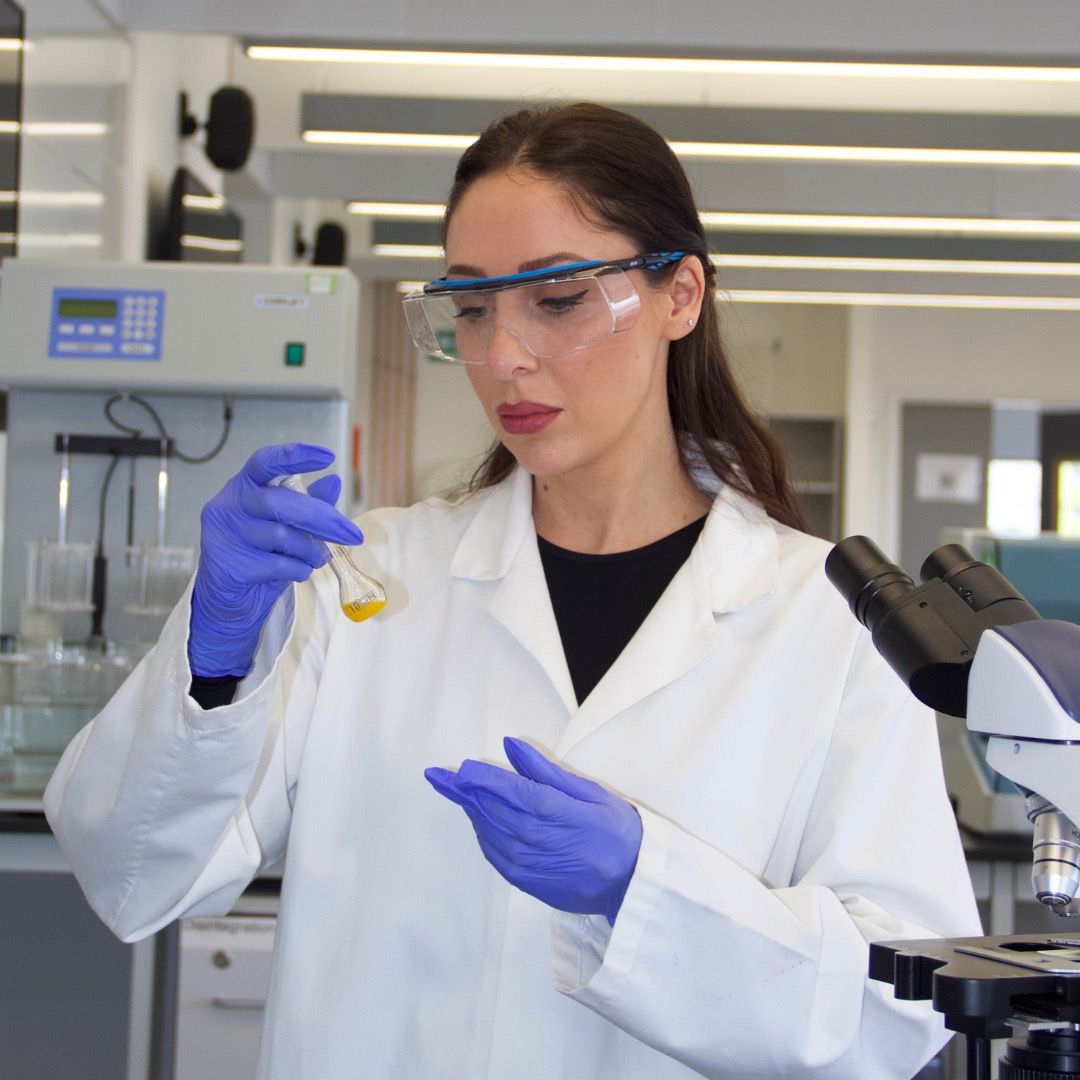 Carly | Formulation Scientist