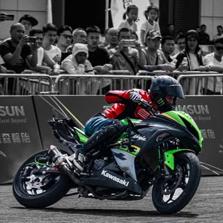 陈飞