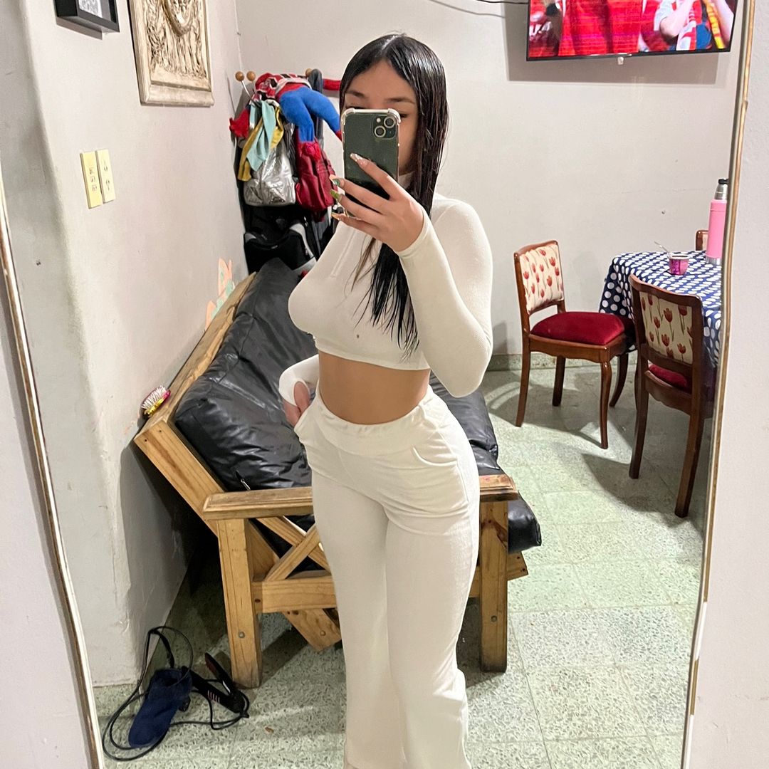 🍫ℭ𝔥𝔦𝔫𝔞𝔞𝔯𝔠𝔢𝔢🍫