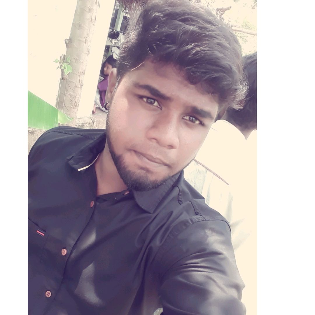 fŕàñķ mççùĺĺæm